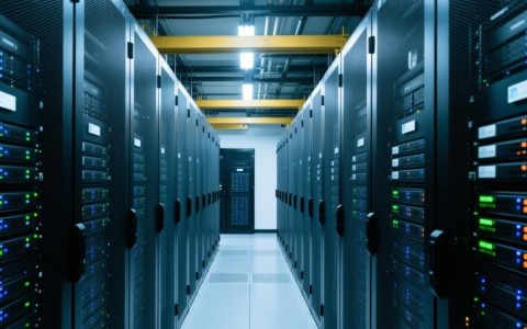 服务器牌子选哪个好？品牌差异和选购技巧是什么？