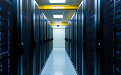 服务器独享和共享到底该怎么选？