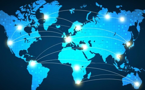 如何高效利用Flask部署消息队列，实现高效消息处理？