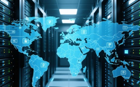 分布式服务器监控如何高效实现实时告警与故障定位？