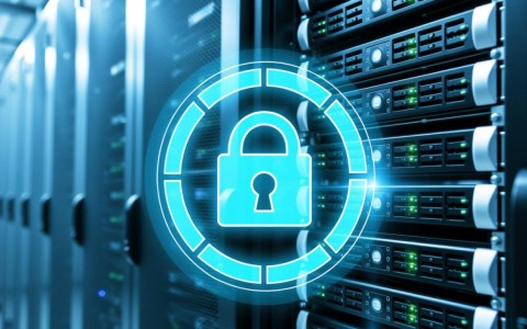 为何配置服务器权限需上门服务？背后的原因是什么？