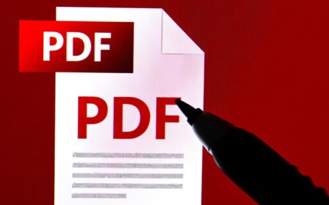 如何使用Photoshop高效更改PDF文档中的文字内容？